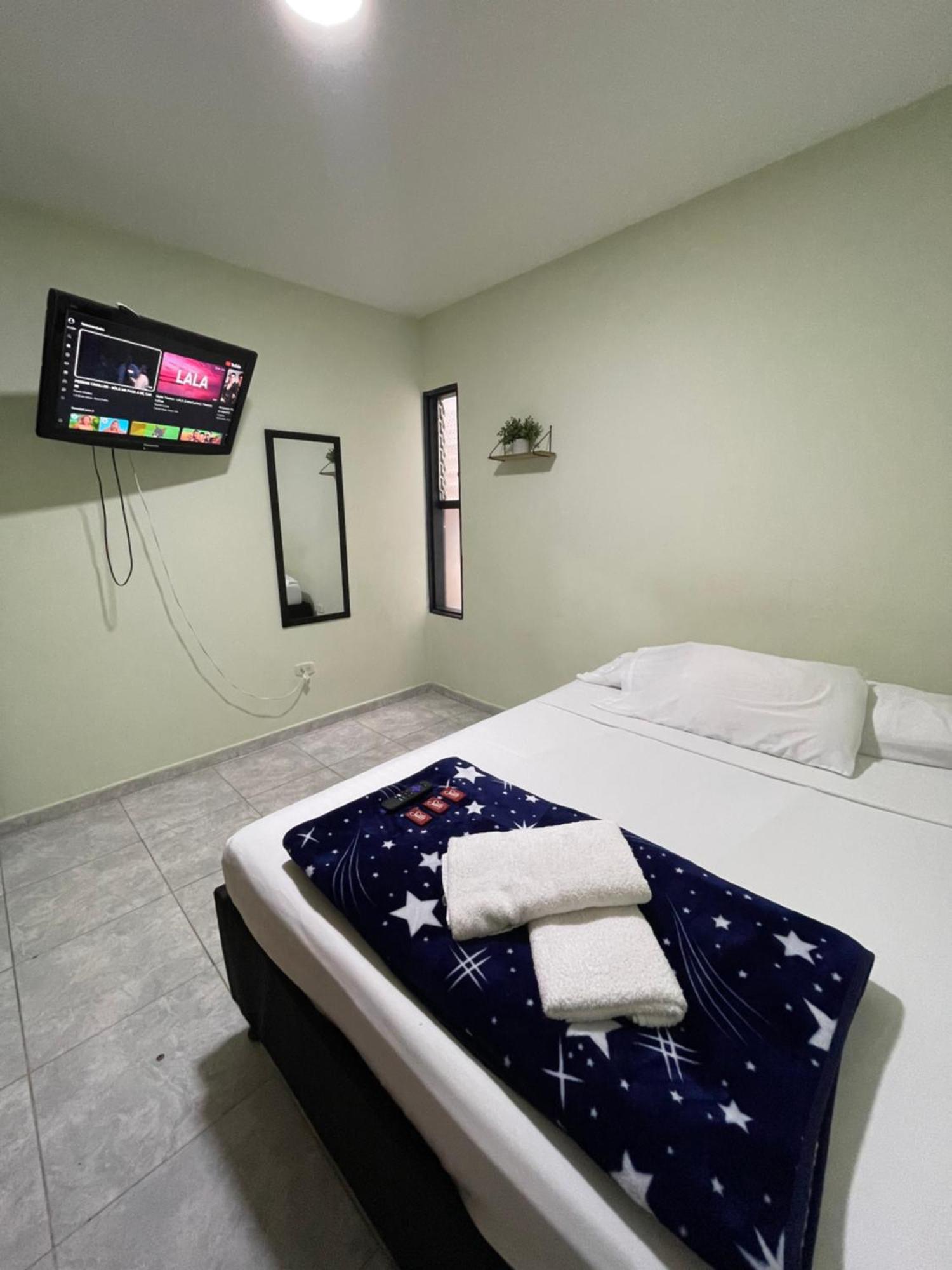Appartement Apartamento Plazoleta De Colores à Guatapé Extérieur photo